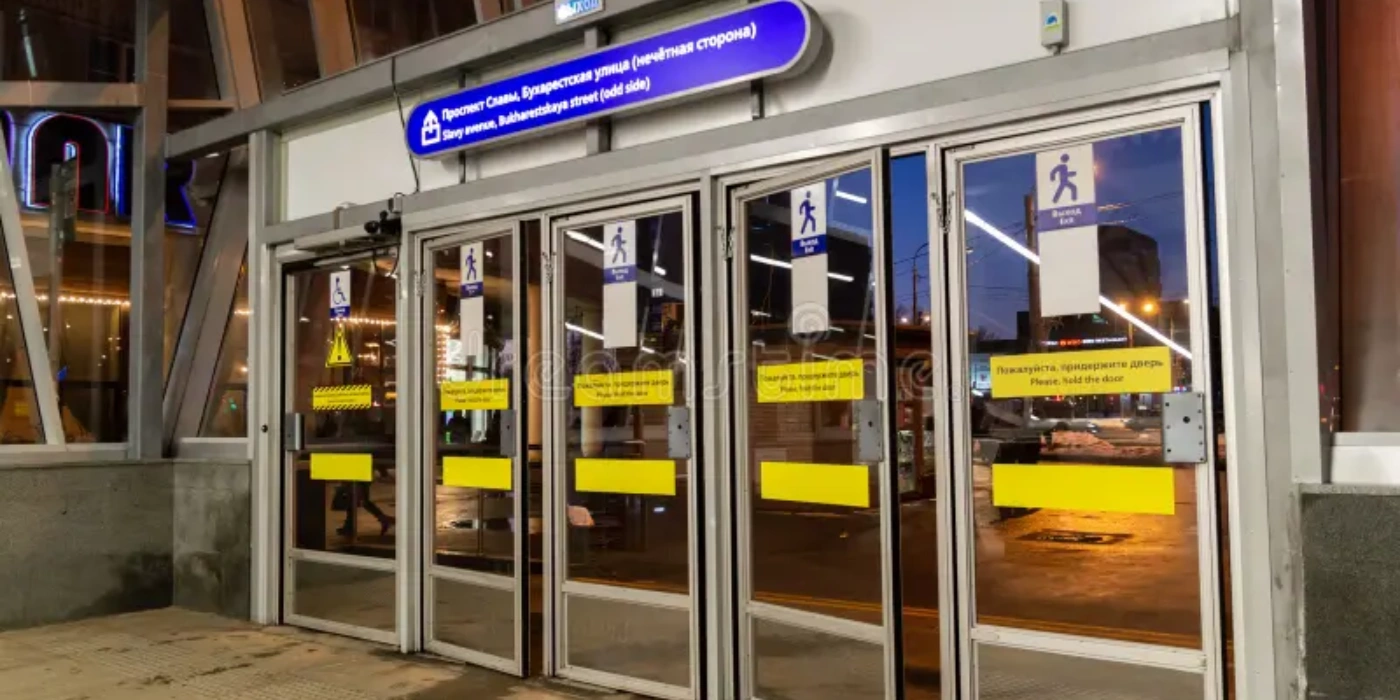 Factory industrial rolling shutters and automated gates